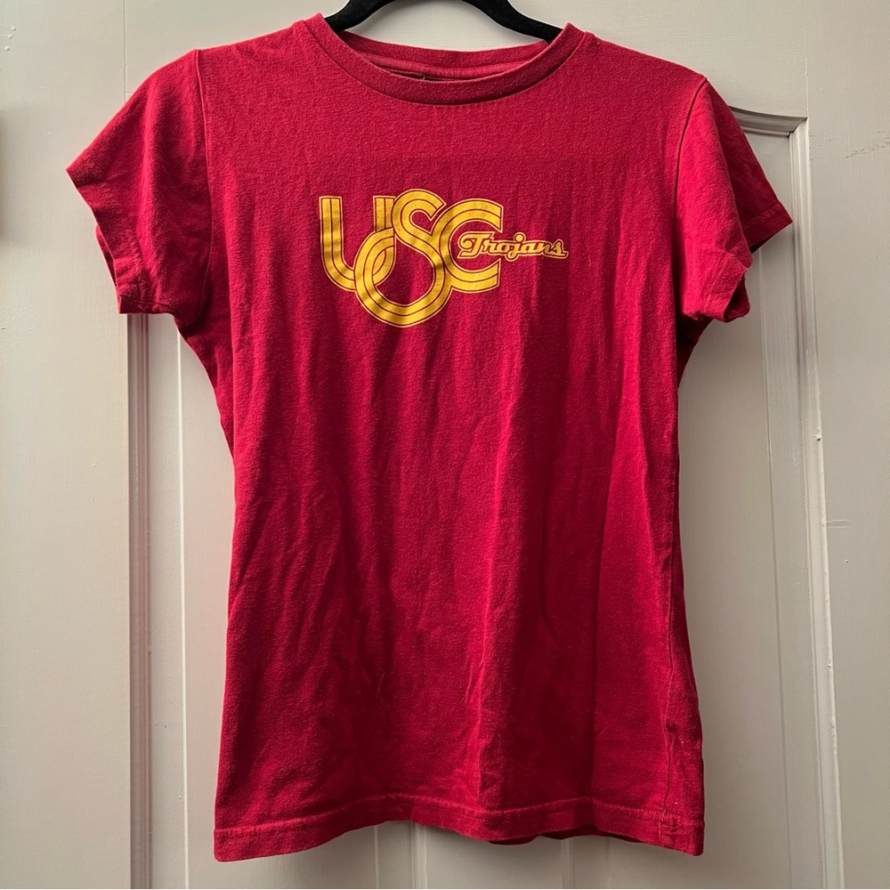 USC Trojans Retro Graphic Short Sleeve Tee Cardinal and Gold Youth Medium